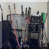 L09. Golf clubs and accessories. 